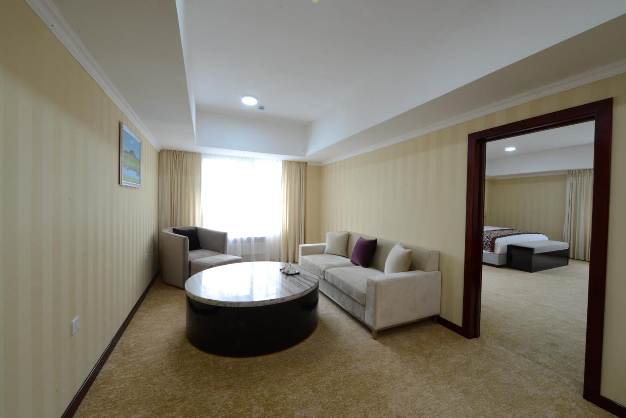 Alpha Hotel Ulan Bator Eksteriør bilde